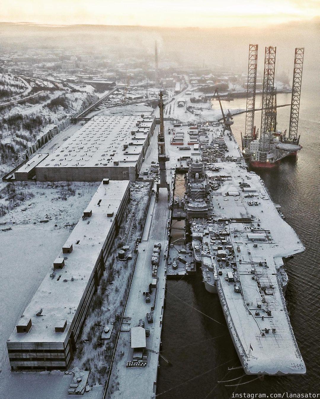 Aircraft Carrier Admiral Kuznetsov: News #2 - Page 29 08-9369973-instapic-48935