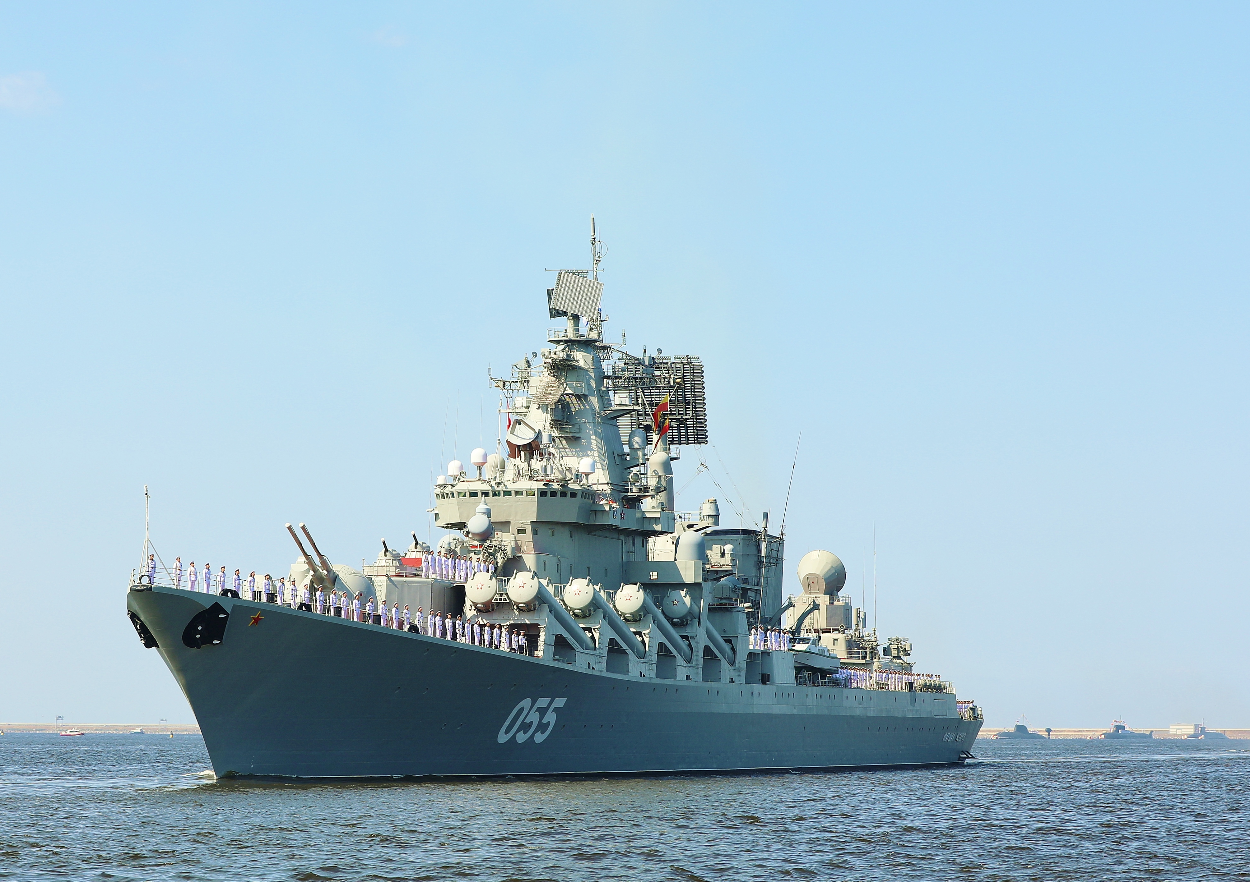 15 сентября 2021 - Ракетный крейсер Северного флота "Маршал Устинов" встречает 3