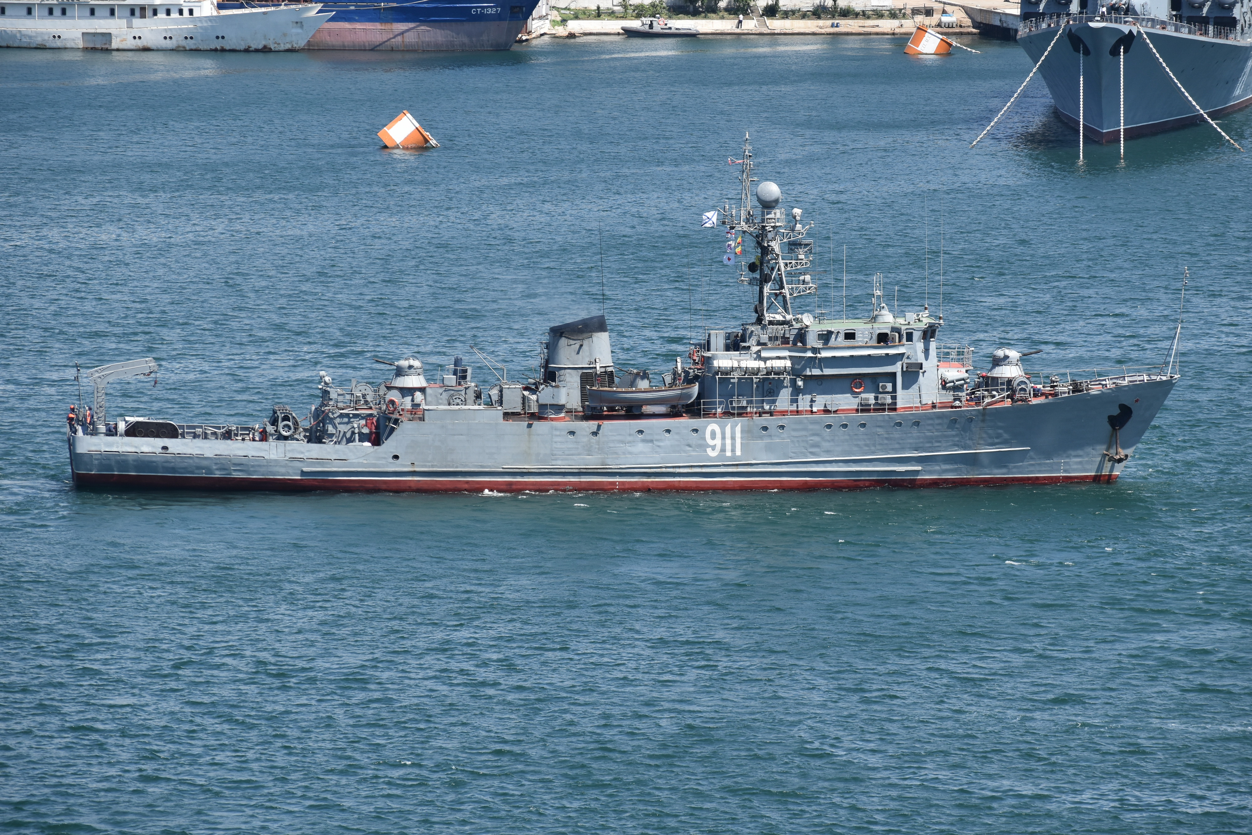 Тральщик 266м морской проекта