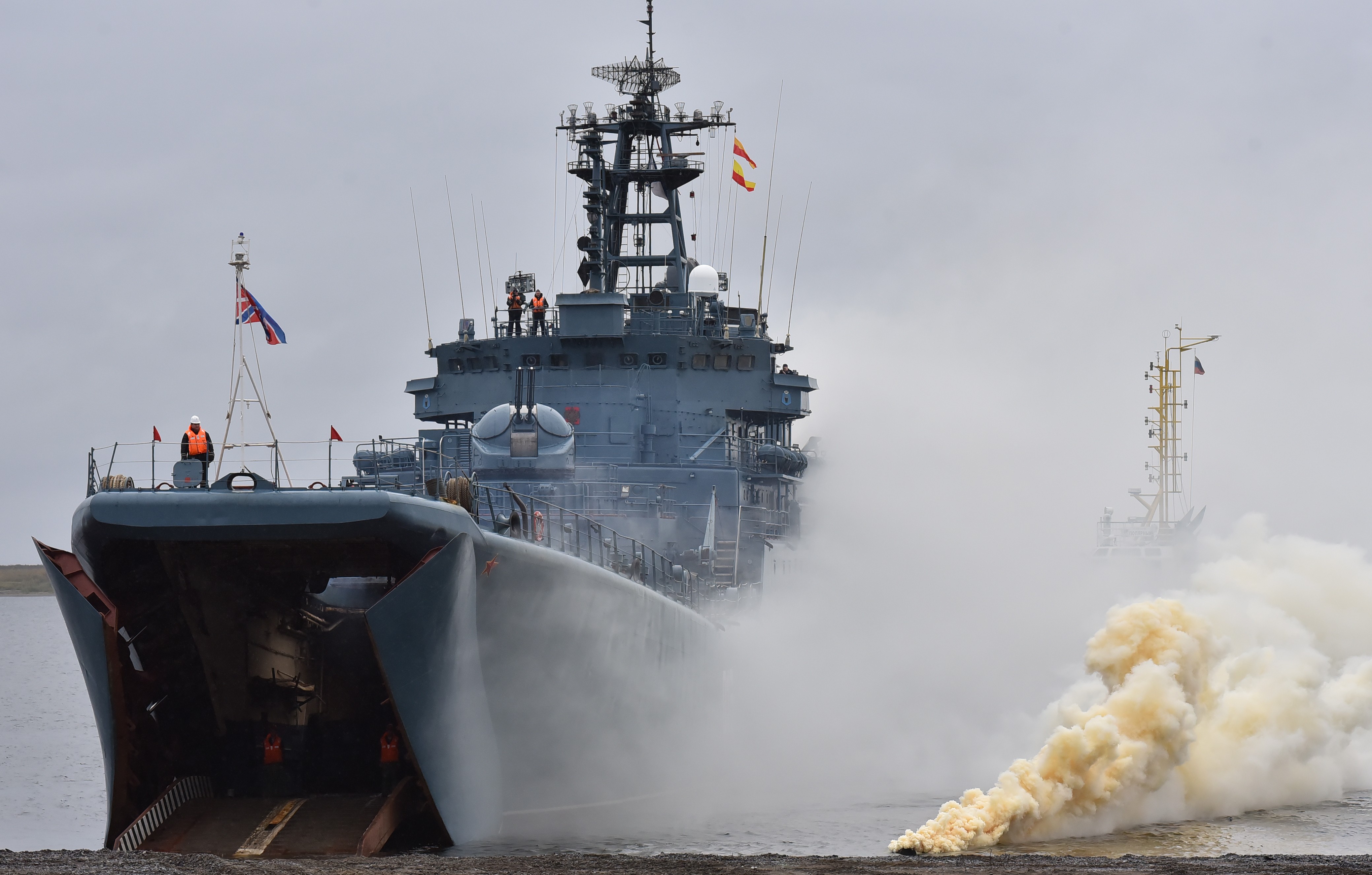 Сила флот. БДК-45 «Георгий Победоносец». Георгий Победоносец корабль Северного флота. БДК Георгий Победоносец 2021. БДК «Георгий Победоносец» (оба проекта 775.