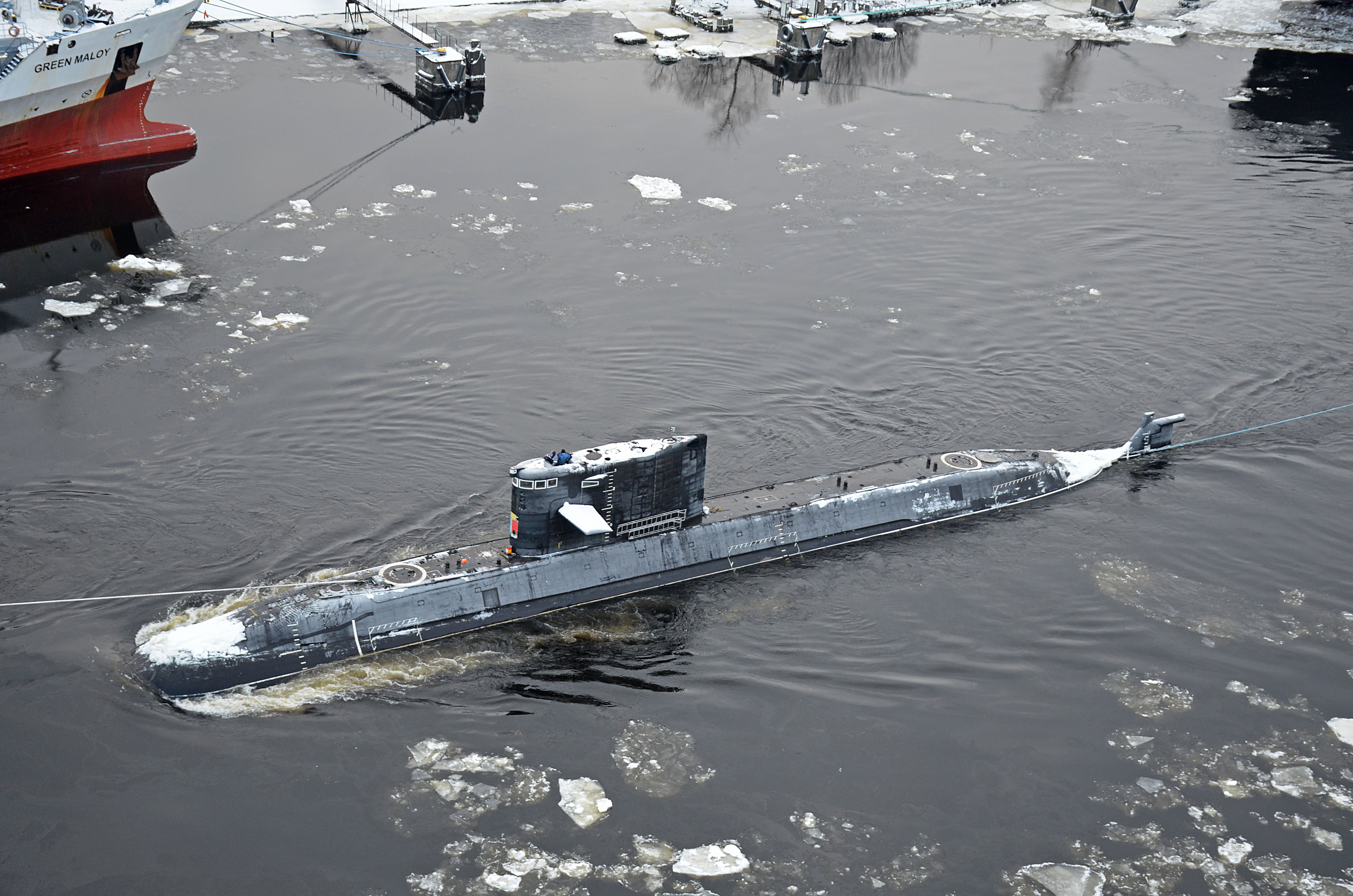 Project 677: Lada/Amur(export) class Submarine - Page 23 03-10259881-kronshtadt-galernyj-mikhail-salnikov.-3.12.21-12