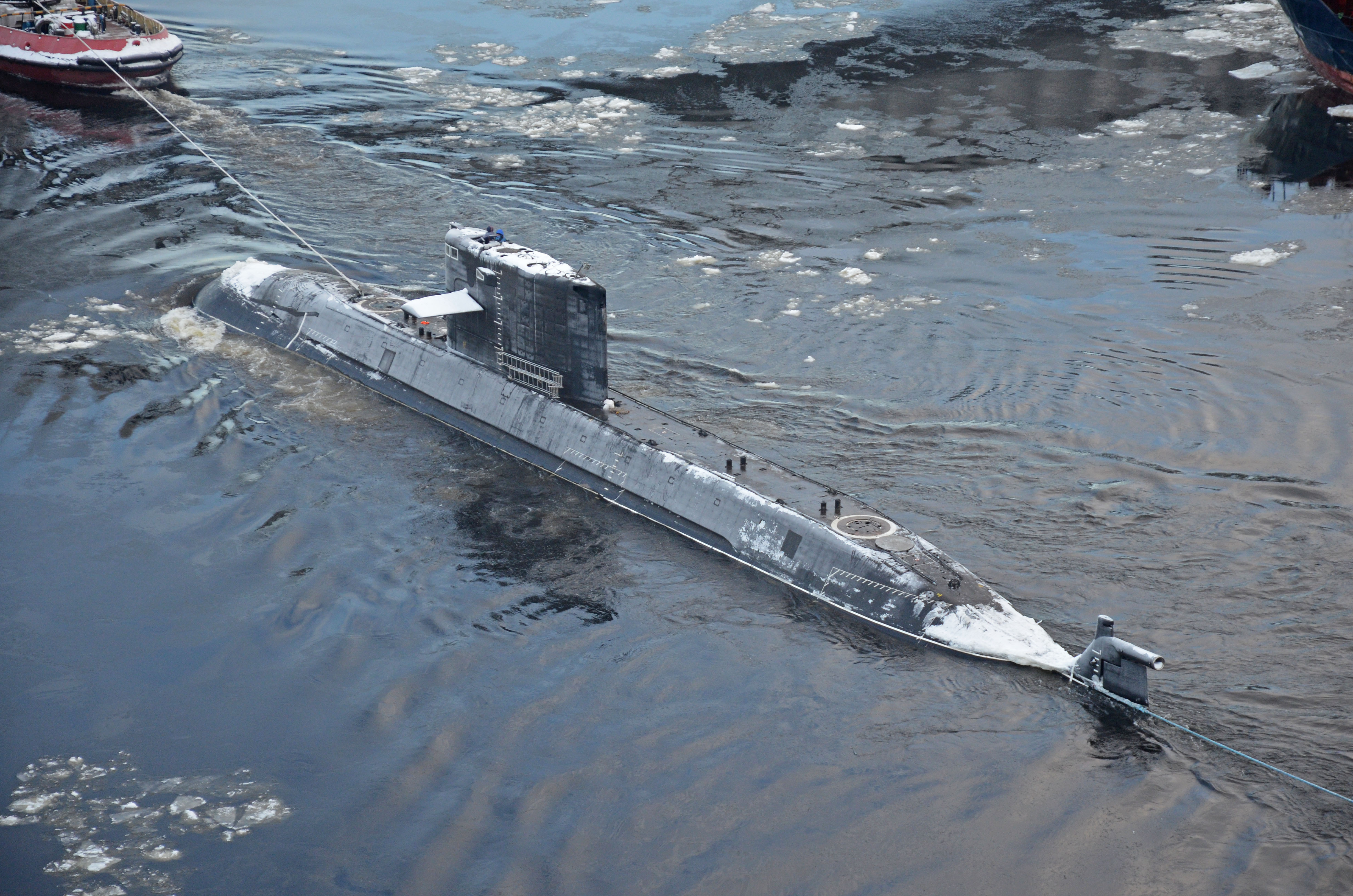 Project 677: Lada/Amur(export) class Submarine - Page 23 03-10259881-kronshtadt-galernyj-mikhail-salnikov.-3.12.21-17